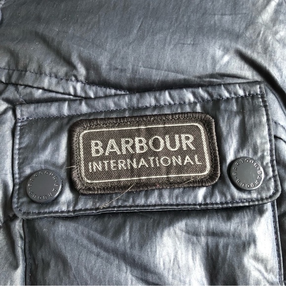 𝅺Barbour Nation Down Gilet Vest - Picture 7 of 16